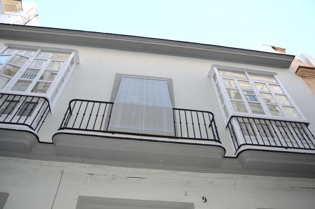 Apartamento 19 Dias Y Muchas Noches Cádiz Exteriér fotografie