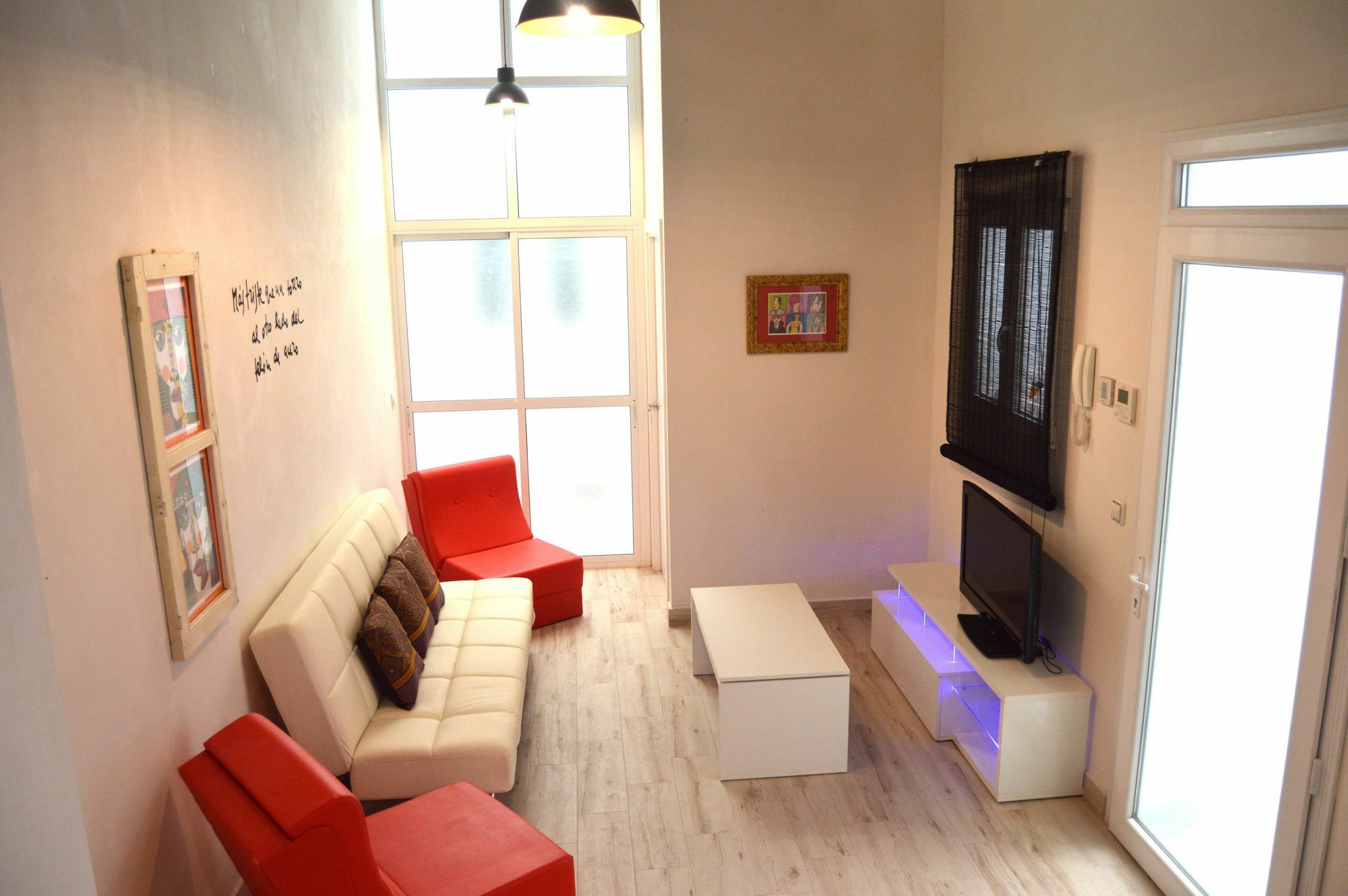 Apartamento 19 Dias Y Muchas Noches Cádiz Exteriér fotografie