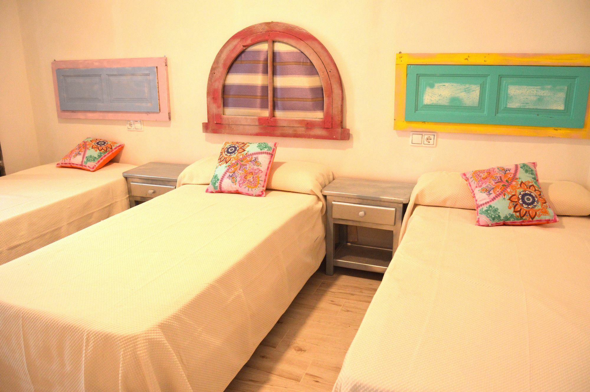 Apartamento 19 Dias Y Muchas Noches Cádiz Exteriér fotografie